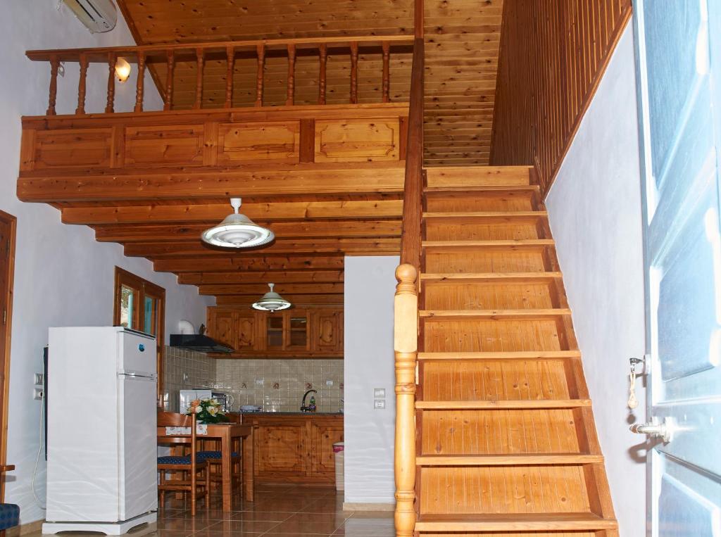 Athina Studios room 2